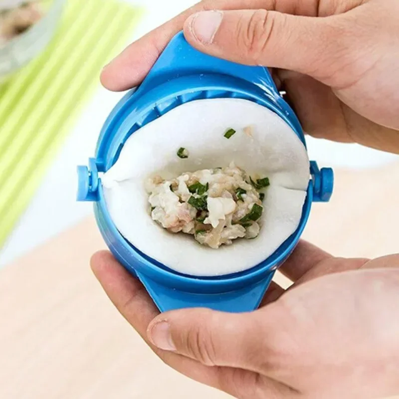 أدوات مطبخ لصنع الزلابية على ش - مراجعة Kitchen Gadgets Dumpling Maker وسعره