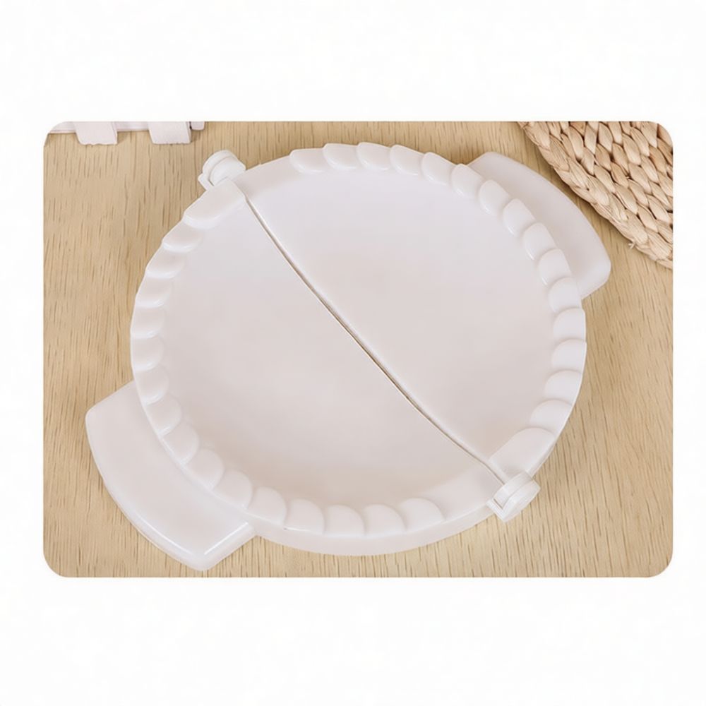 أداة عملية لتشكيل وضغط عجينة ا - مراجعة Kitchen Gadgets Dumpling Maker وسعره